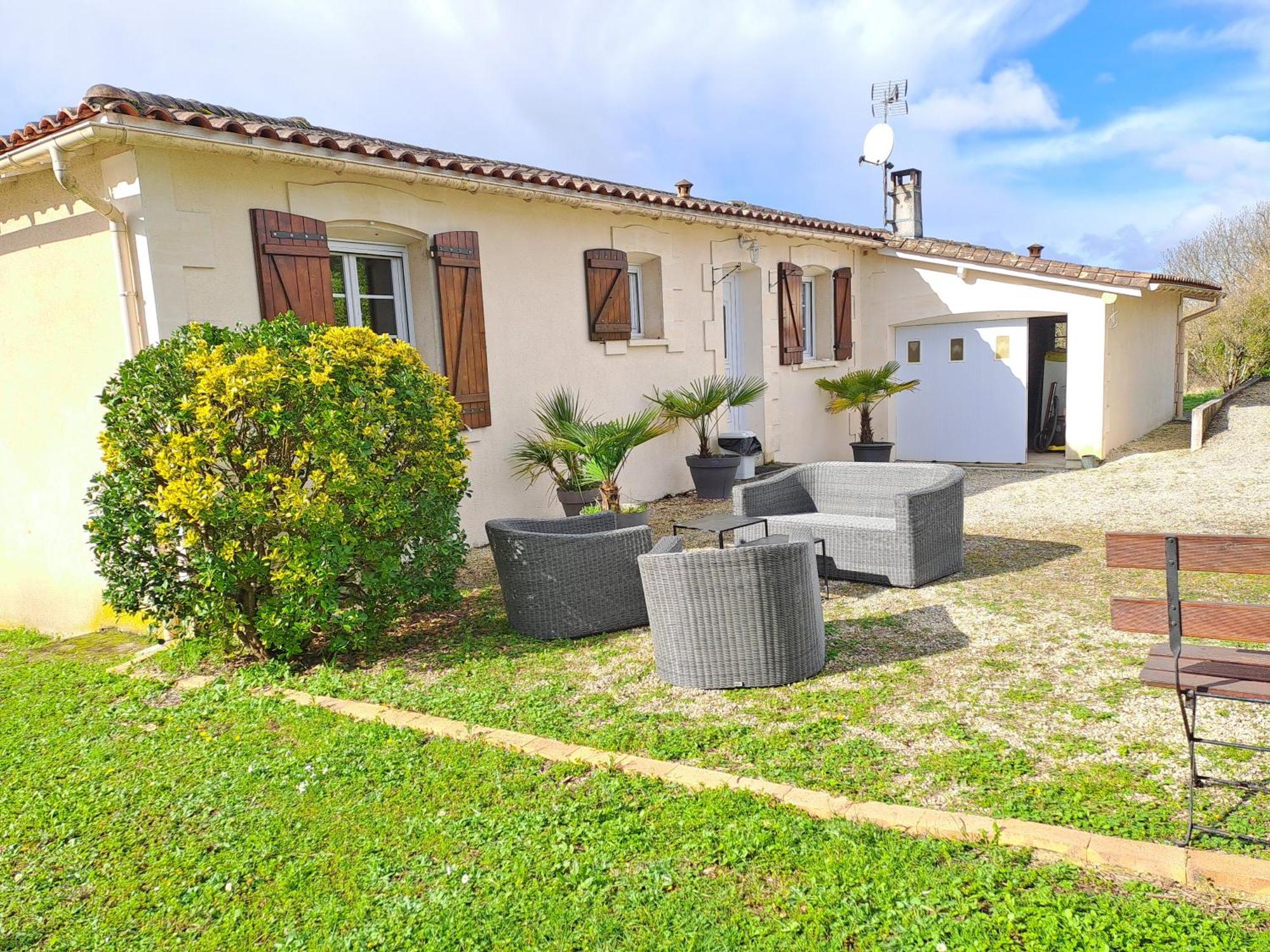 L'Ile Verte Chambre Avec Salle De Bain Privee Champagnac  Luaran gambar